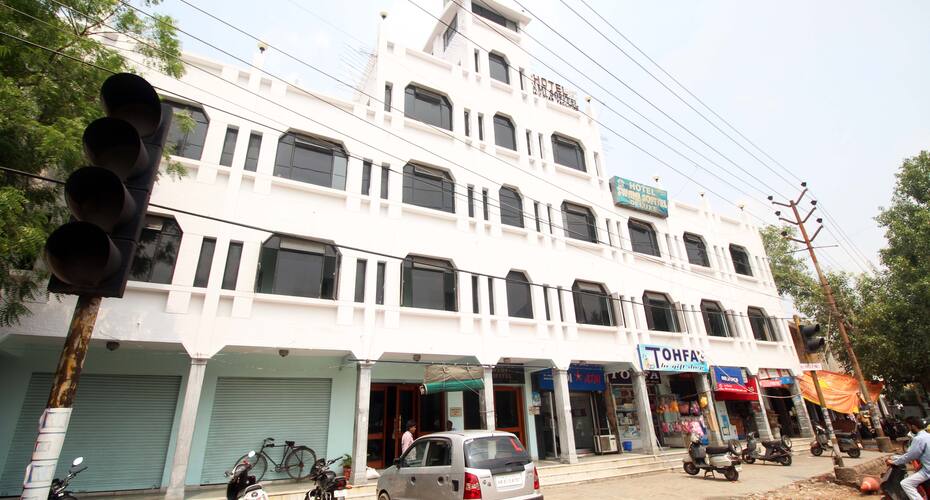 Hotel Swami Sofitel, Agra 1